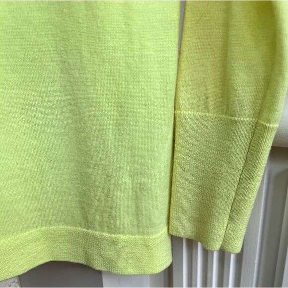 Banana Republic women’s long sleeve fluorescent yellow pull over sweater Sz S - Picture 6 of 7